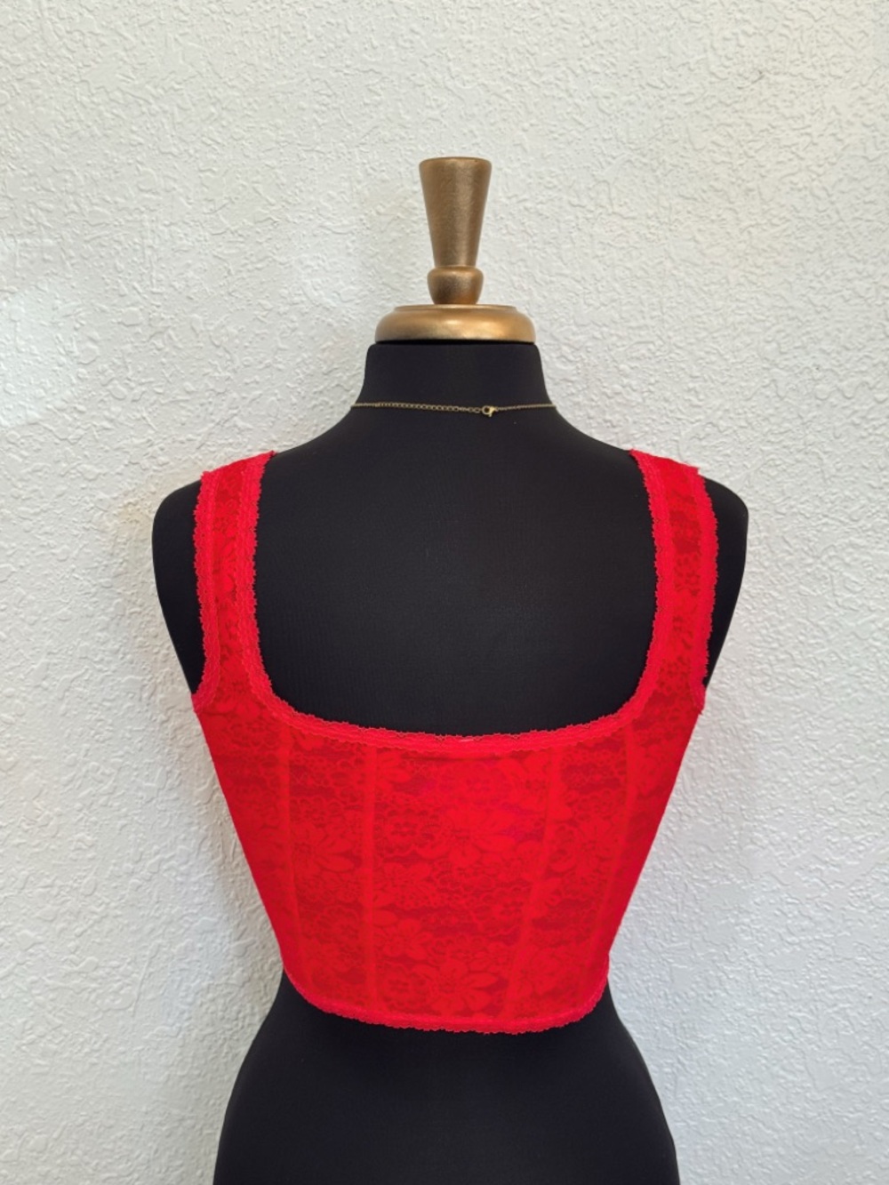 PINK Victoria's Secret Red Floral Lace Tank Top - Picture 3 of 7